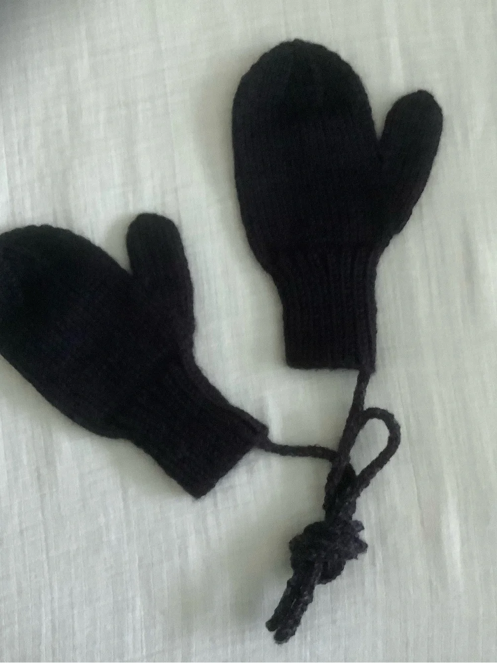 Kids Black Knit Mittens with Connecting Cord